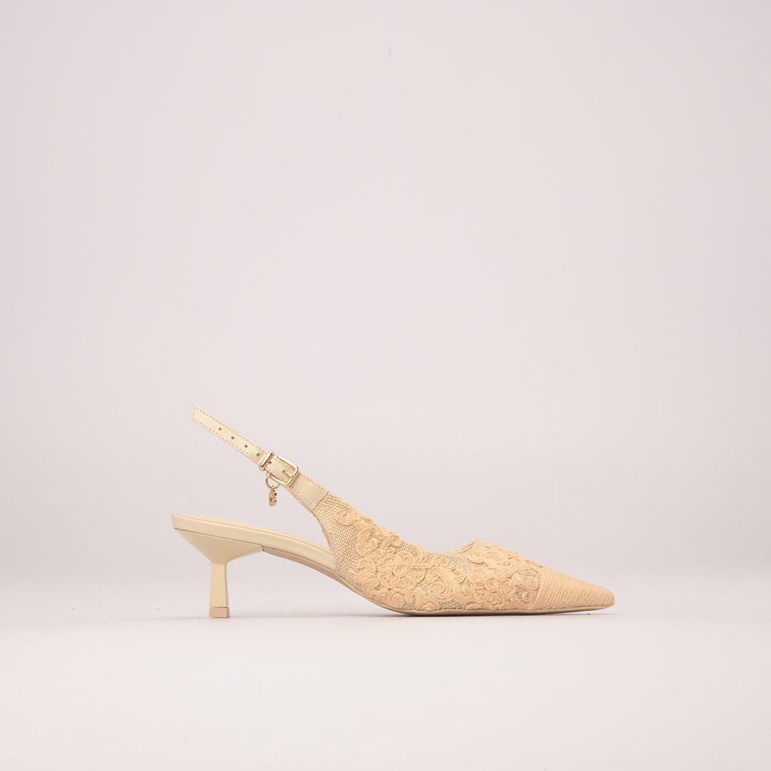 Stiletto Paja